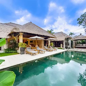 Olive Managed By Bugis Villa Seminyak (Bali)